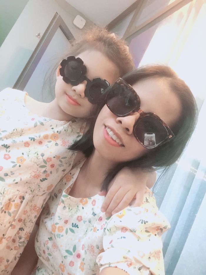 Con gái Mai Phương sau 2 năm vắng mẹ: Học giỏi, làm mẫu ảnh nhí