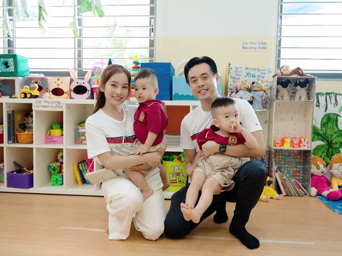 Cặp rich kid nhà Dương Khắc Linh: tí tuổi đã kiếm được tiền