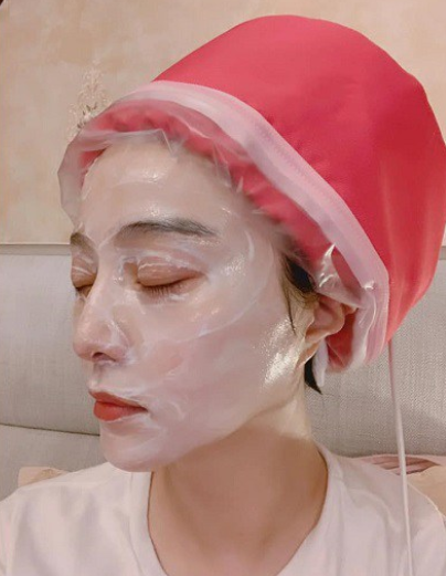 Nữ hoàng sắc đẹp Phạm Băng Băng: 25 năm chung thủy với tóc đen vì mẹ