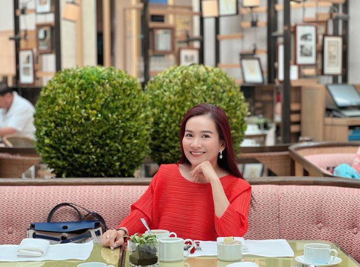 Sắc vóc nóc nhà dàn nam diễn viên Việt: vợ Bình Minh ngày càng trẻ