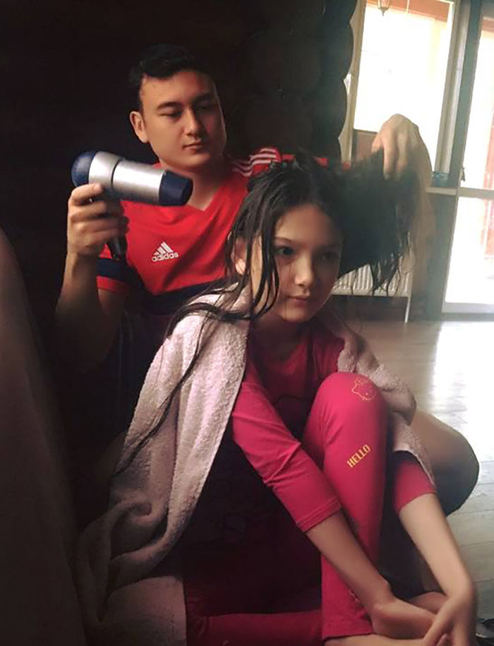 Em gái Lâm Tây: Mỹ nhân lai Nga 2k7 nay đã gần 1m8