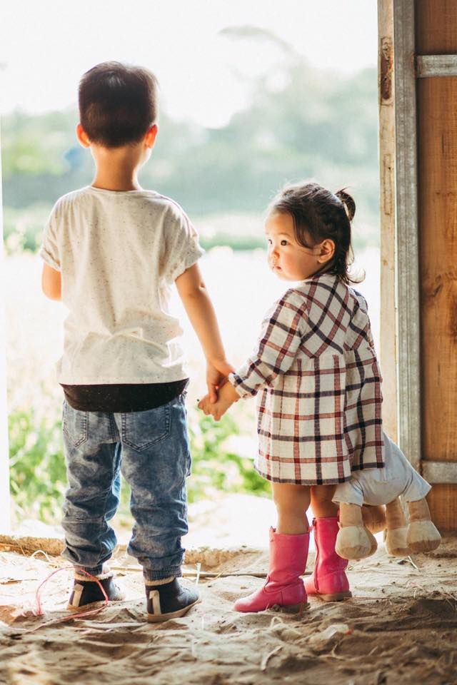 Chồng cho em gái 2 triệu mua mỹ phẩm, vợ ốm thì buông lời cay đắng