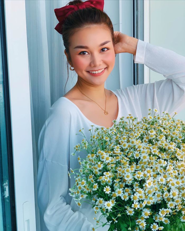 Học mỹ nhân Việt chọn kiểu tóc Hè cho chuẩn, lên hình cực xinh