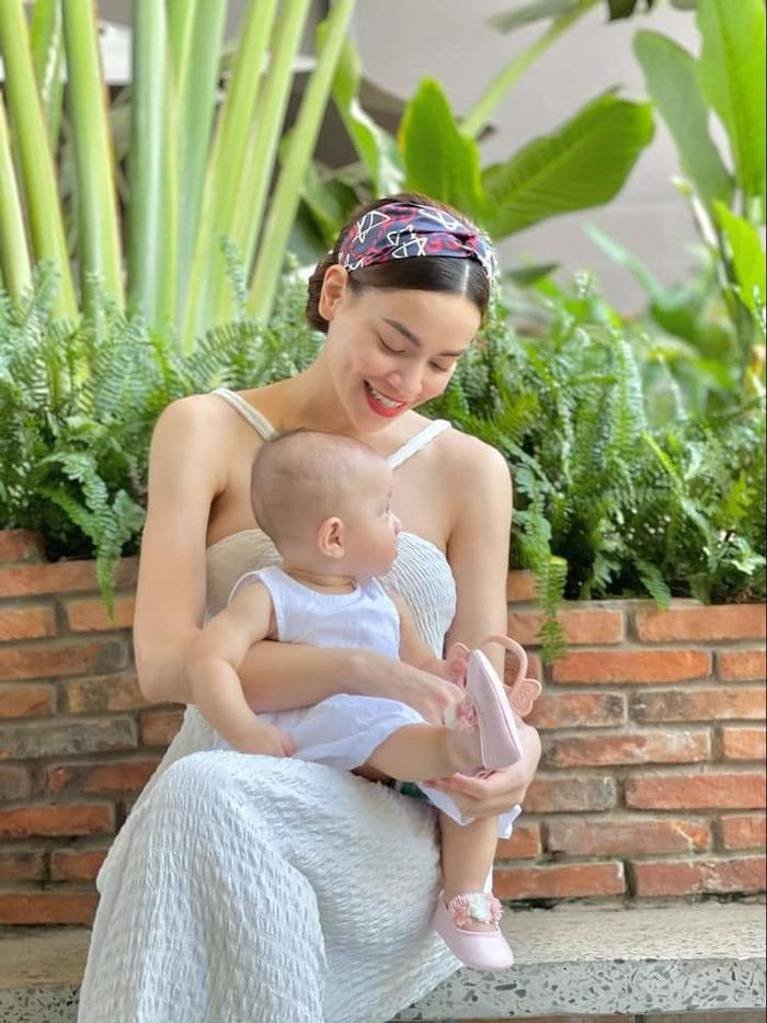 Học mỹ nhân Việt chọn kiểu tóc Hè cho chuẩn, lên hình cực xinh