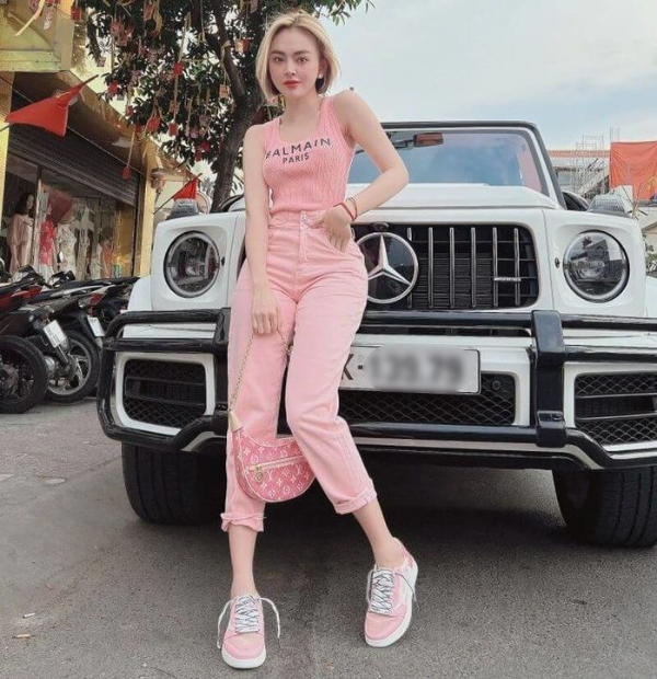 Những nàng hot girl lên hương nhờ thẩm mỹ: Phương Thoa như hoa hậu