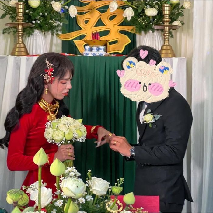 Hot TikToker Võ Thành Ý bất ngờ lên xe hoa với người yêu cùng giới