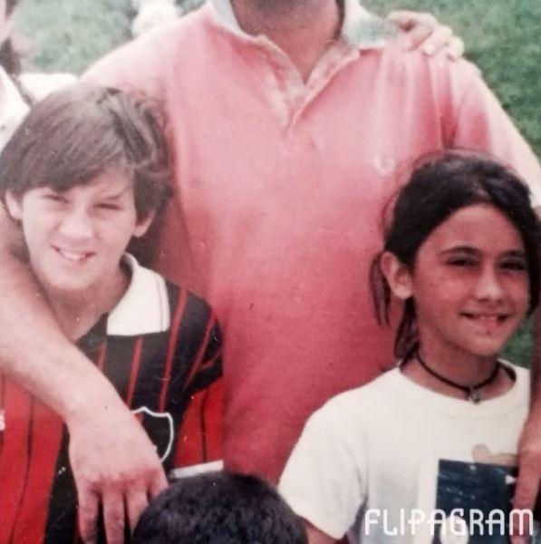Không học đồng đội cũ Pique bỏ tình 11 năm, Messi vẫn mê vợ đắm đuối