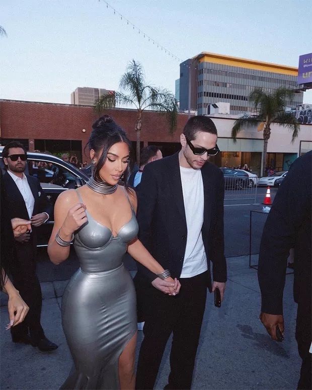 Kim Kardashian cảm động vì tình cảm của bạn trai dành cho con mình