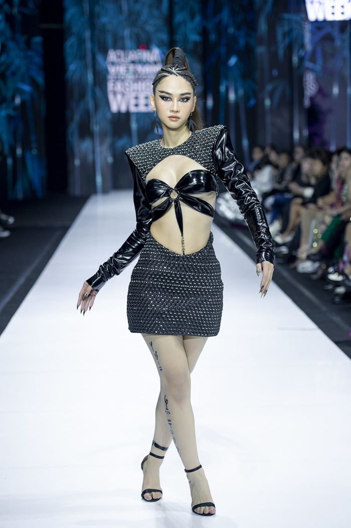 Lọt bán kết, hot TikTok Lê Bống trình diễn Thailand Fashion Week 2022