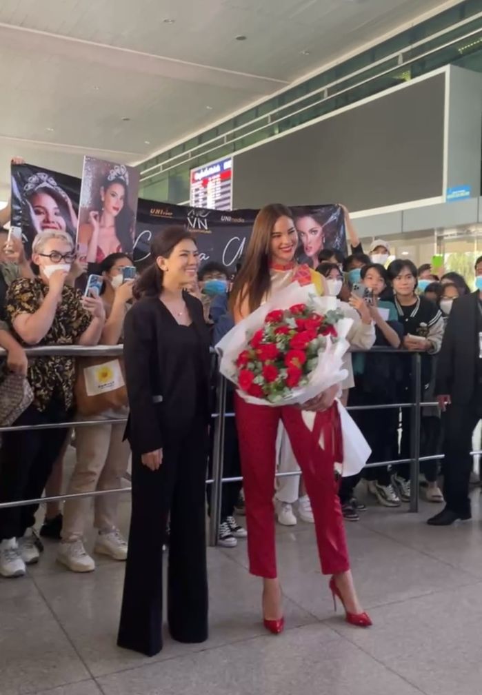 Catriona Gray Miss Universe đã đến Việt Nam
