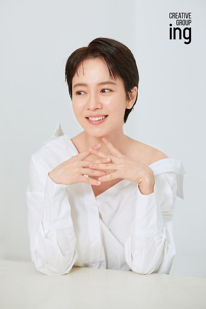 Mợ ngố Song Ji Hyo chưa bao giờ biết già: 41 tuổi còn trẻ đẹp hơn 20