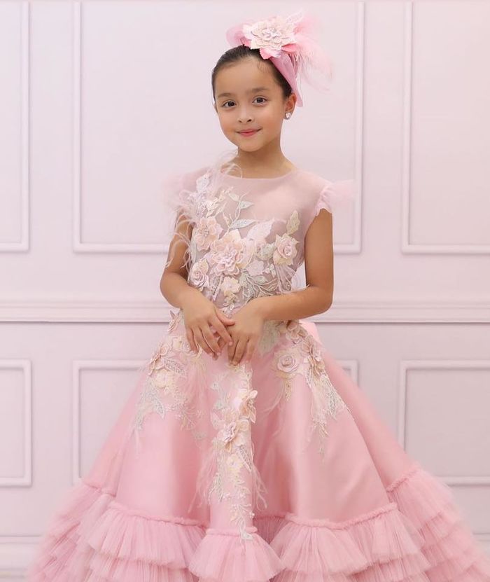 Mỹ nhân đẹp nhất Philippines: Chấp nhận từ chối đóng phim vì 2 con
