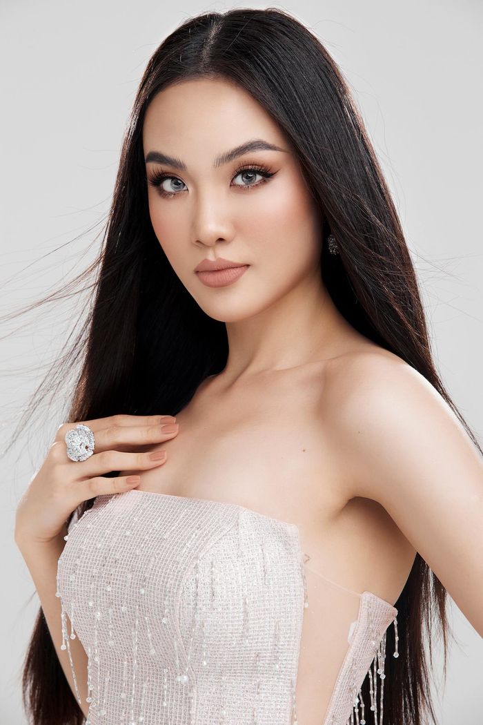 Ngọc Châu - Hoàng Phương - Thảo Nhi Lê lọt top 20 Best Face