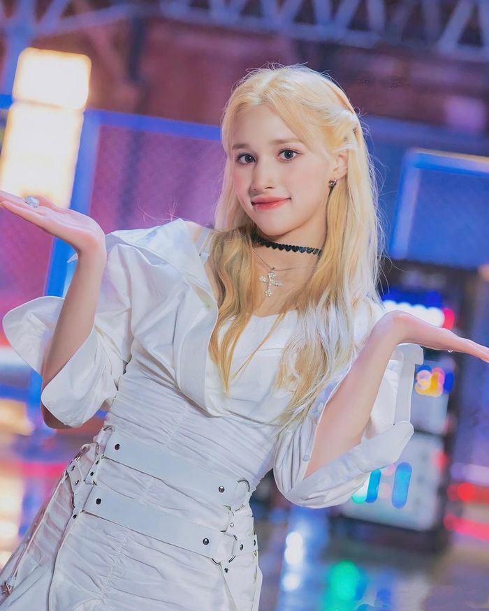 Những idol sở hữu visual đẹp như búp bê Barbie: Rosé, Somi bao đỉnh