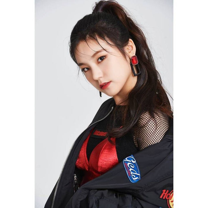 Idol nhá hàng đầu tiên khi debut: SM nhìn ai cũng ra át chủ bài
