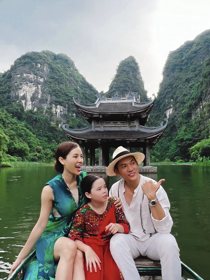 Phương Trinh Jolie: Để dạy con tốt, cha mẹ nên nâng cấp mình trước