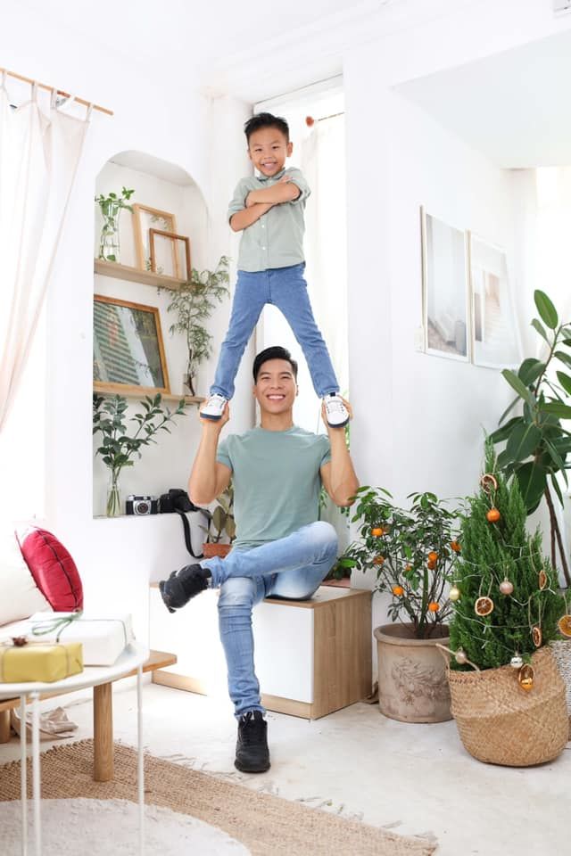 Sao Việt có truyền nhân nối nghiệp: Con Quốc Cơ xiếc siêu đỉnh