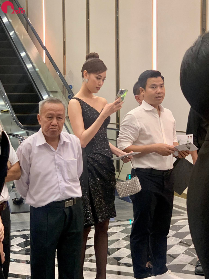 Sao Việt quậy tưng bừng tại đám cưới Mạc Văn Khoa: làng hài tụ họp đủ