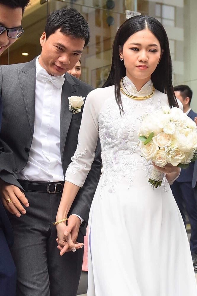 Sao Việt song hỷ lâm môn: Karen Nguyễn tiết lộ bầu 5 tháng ở tiệc cưới