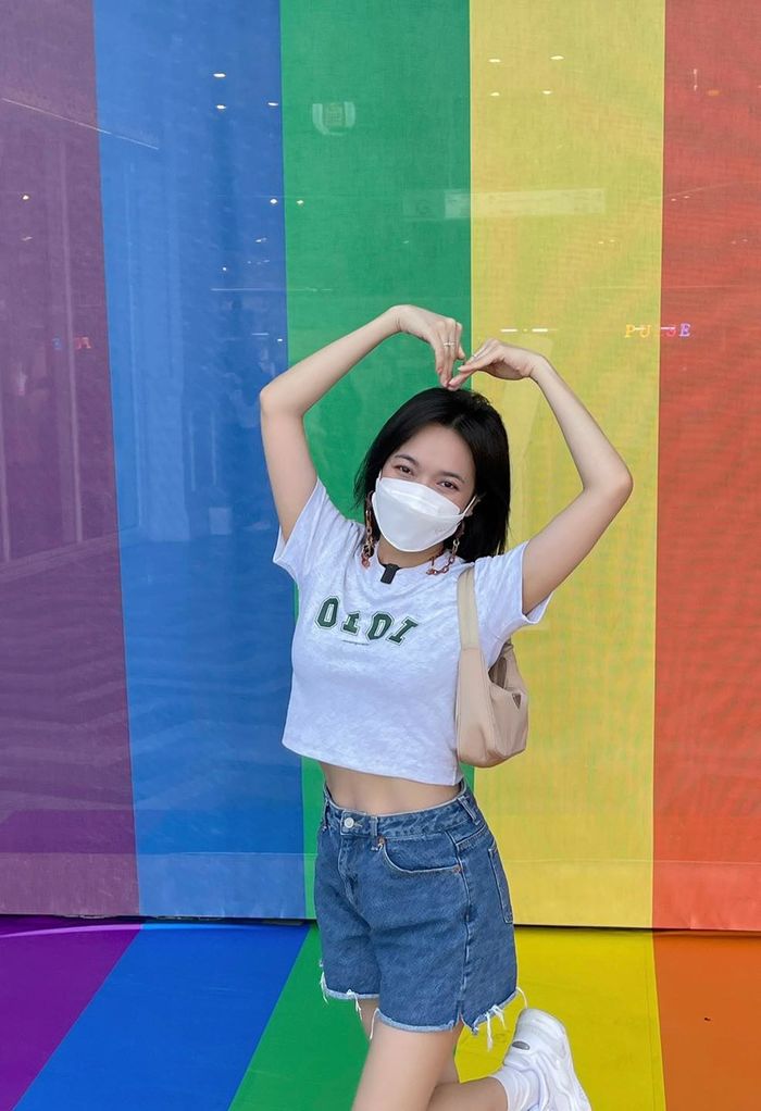 Sao Việt ủng hộ ngày hội LGBT: Minh Triệu - Kỳ Duyên sang tận Thái Lan