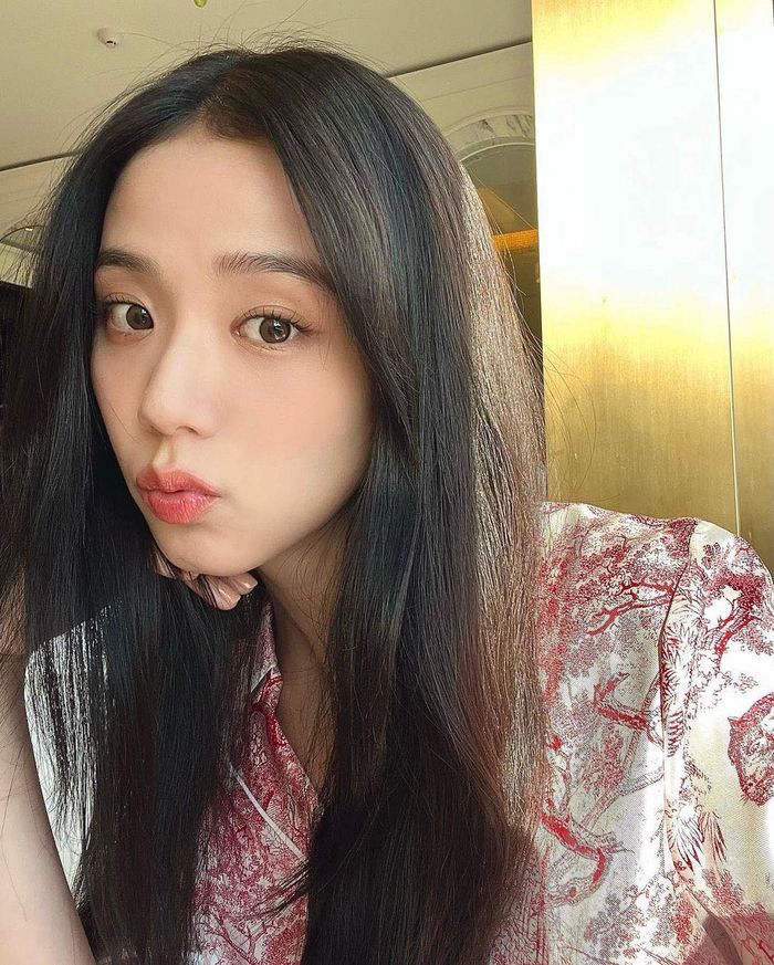 SM đã từng chiêu mộ Jisoo như thế nào: Bị từ chối nhưng vẫn kiên trì