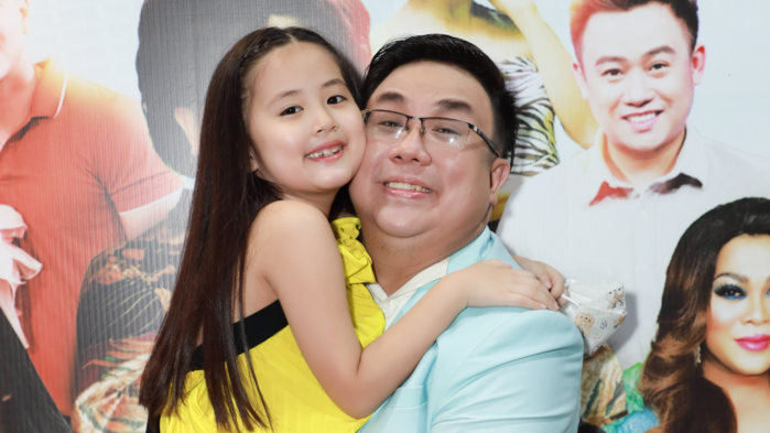 Thanh Hiền cho con gái gặp Gia Bảo còn đưa sang thăm ông bà cố