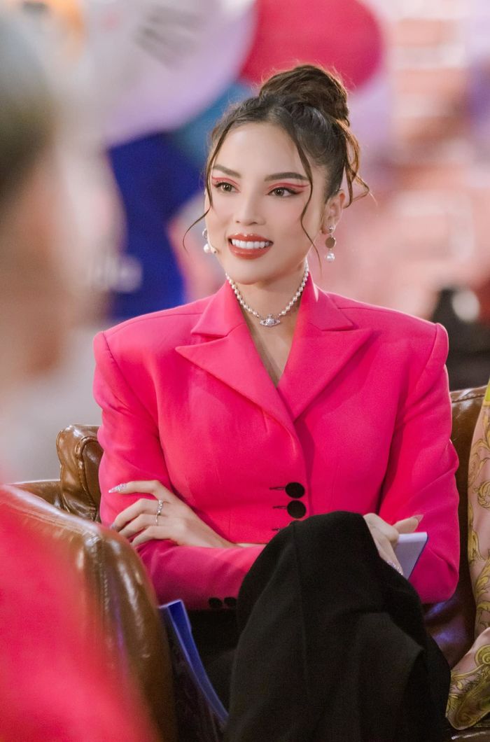 Vì muốn có hot TikToker Lê Bống vào team, Thúy Vân chặn Kỳ Duyên