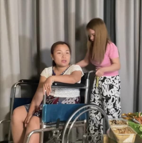 Quỳnh Trần bênh vực Bà Nhân Vlog sau lùm xùm khoe của hậu sinh nhật 