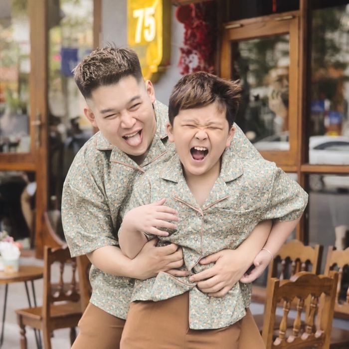 Những cặp anh em tình thương mến thương được yêu thích nhất MXH