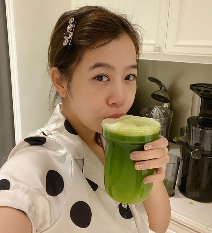 Bí quyết có làn da đẹp ở tuổi U40 của MC Diệp Chi nhờ nước ép rau củ