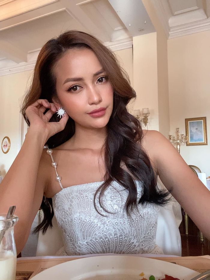 Mách chị em bí quyết đẹp toàn diện của Hoa hậu Hoàn Vũ Việt Nam