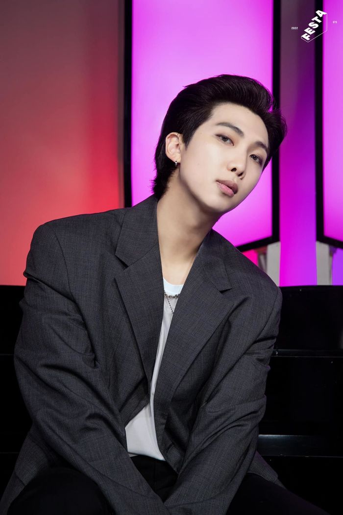 Big Hit có duyên với BTS như thế nào: Jungkook chọn công ty vì mê RM