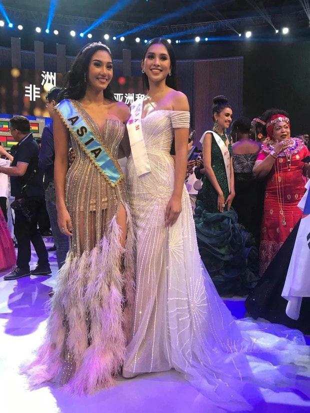 Á hậu Miss World đụng váy Việt Phương Thoa thi Miss Universe Thailand