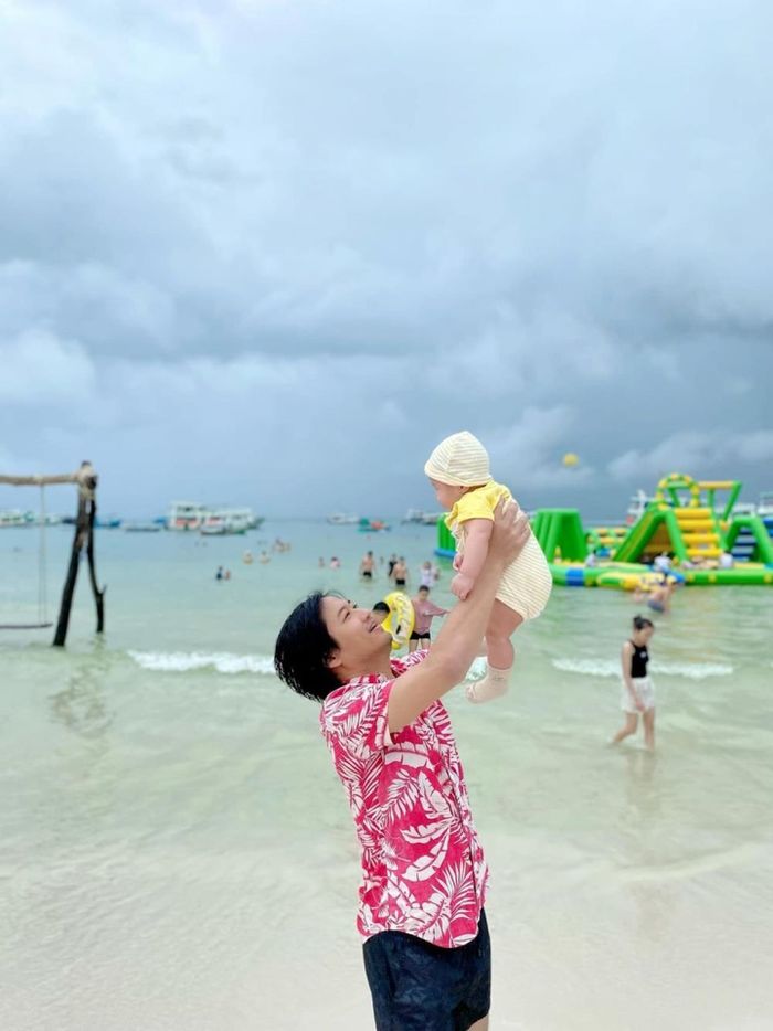 Ảnh hot sao Việt 22/7: Nam Em đeo cánh như thiên thần