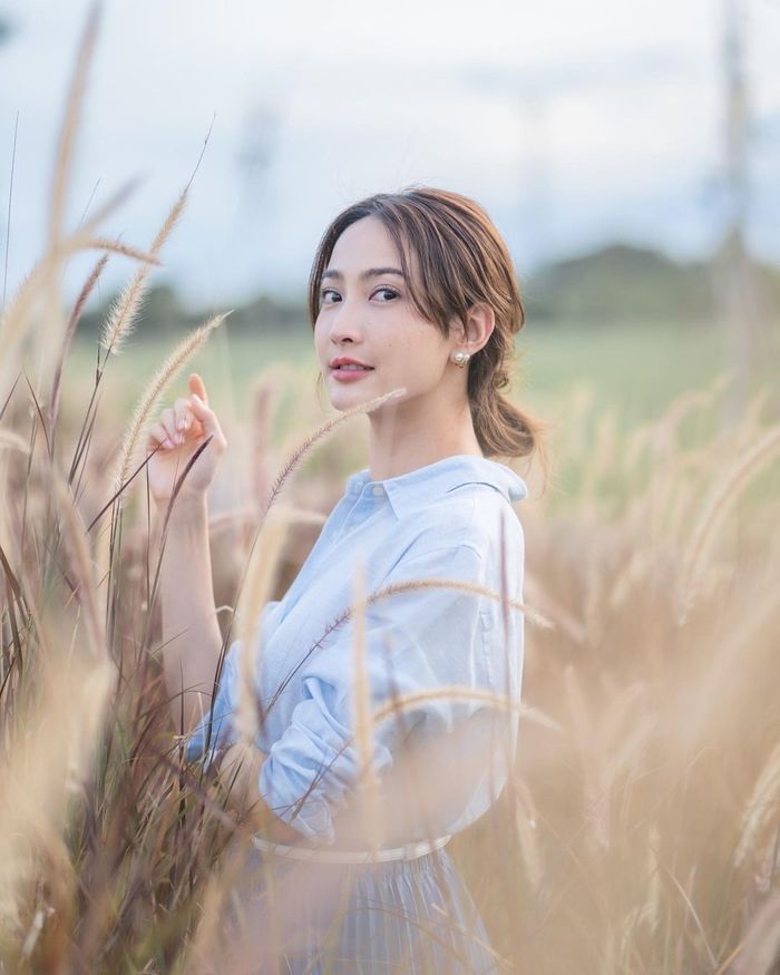 Cát-xê dàn mỹ nhân hot nhất xứ Chùa Vàng: Baifern chưa phải xịn nhất