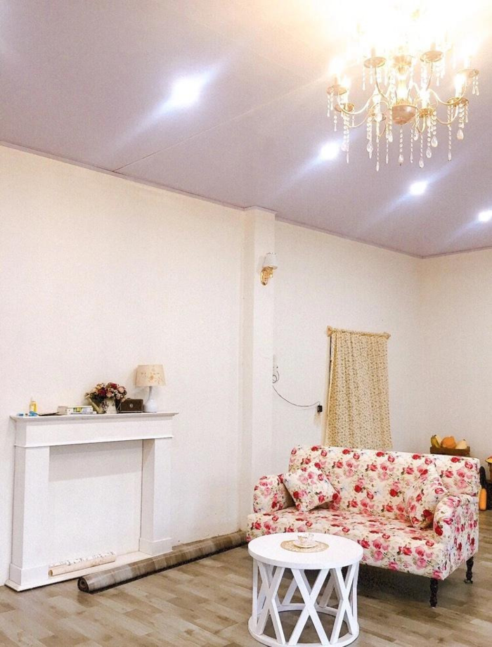 Cô gái trẻ chi 300 triệu đồng cải tạo nhà cũ thành homestay đẹp như mơ