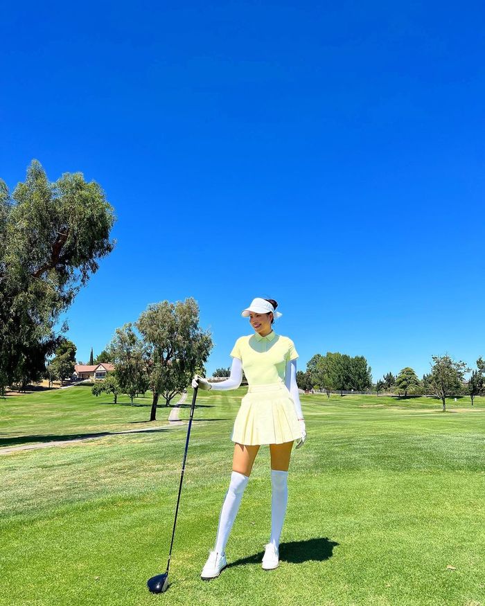 Đam mê golf như Phạm Hương: Về Mỹ vài ngày đã ra sân liên tục