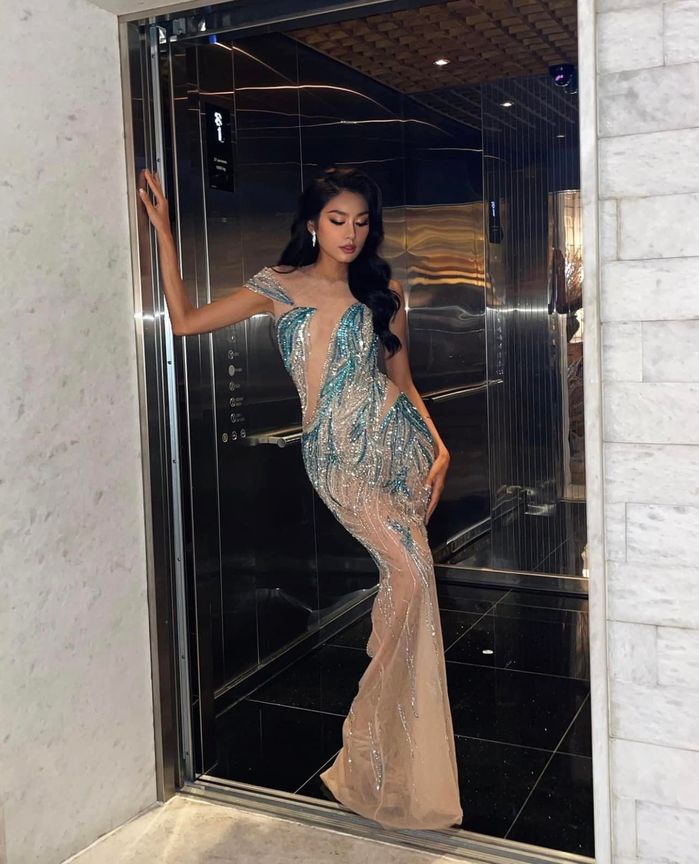 Dàn sao Việt đổ bộ thảm đỏ: MC Thanh Thanh Huyền đẹp như tiên nữ