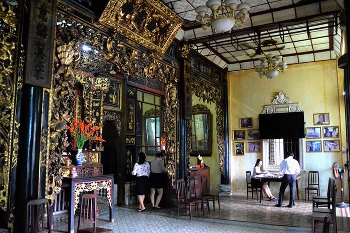 Ghé qua Đồng Tháp - quê nhà Á hậu Thủy Tiên: Thăm nhà cổ 127 năm tuổi