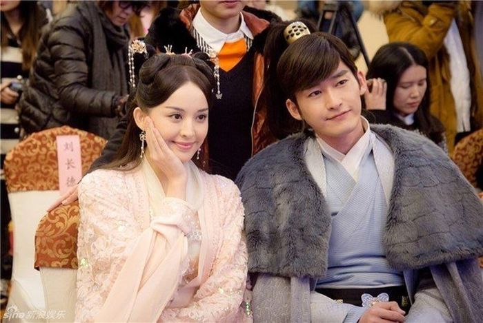 Gọi tên bà hoàng dập phốt đỉnh nhất Cbiz: Angela Baby rửa oan giỏi