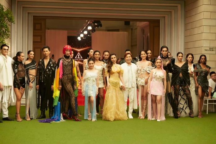 Hậu trượt Top 10, Lệ Nam trình diễn ở Thailand Fashion Week
