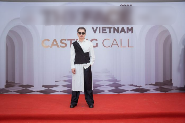 Nam Trung mặc váy catwalk, Duyên - Triệu nhọc nhằn giành lại spotlight