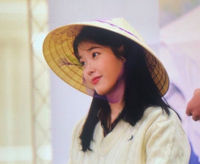 Idol Kpop đội nón lá: Eun Jung (T-ara) xinh xỉu, chuẩn dâu Việt là đây
