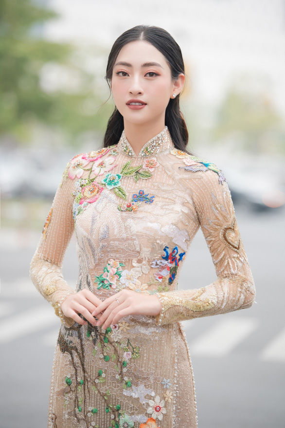Món tủ của các nàng Hậu: Thảo Nhi - Thủy Tiên mê bún bò
