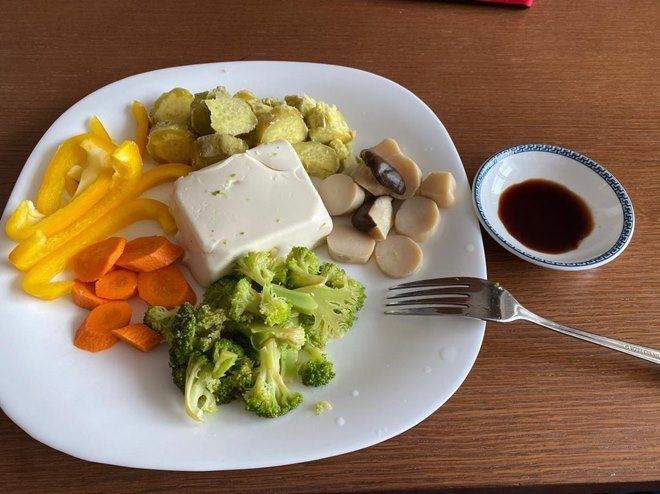 Mỹ nhân Việt bồi bổ sau sinh: Phạm Quỳnh Anh toàn sơn hào hải vị