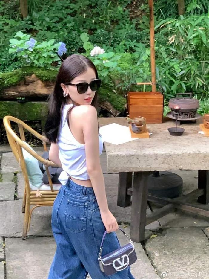 Mỹ nữ Cbiz đóng phim vì đam mê: Lộ Tư được bố chi tiền sản xuất phim