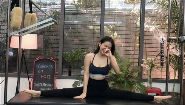 Mỹ nữ Hàn có tỷ lệ cơ thể vượt trội: Karina body chuẩn đồng hồ cát