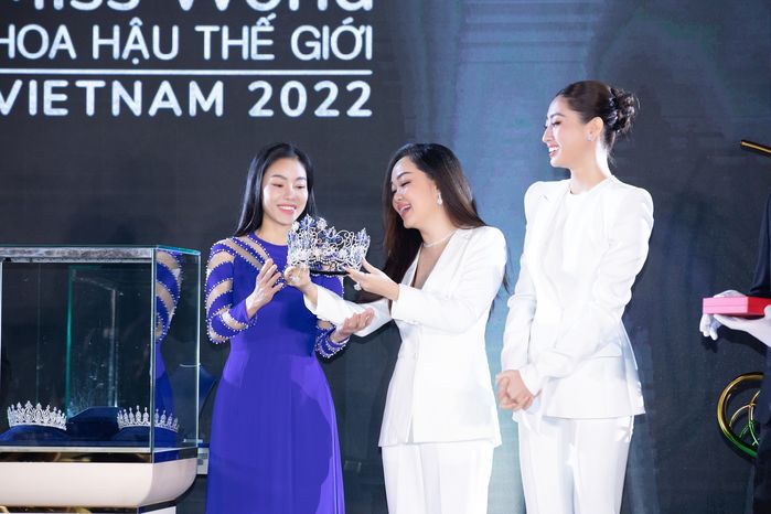 Năm 2022 thi Hoa hậu như nấm mọc sau mưa là bình thường