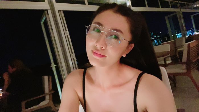 Ngắm Nguyệt Ánh, học ngay bí quyết chăm da cho chị em U40