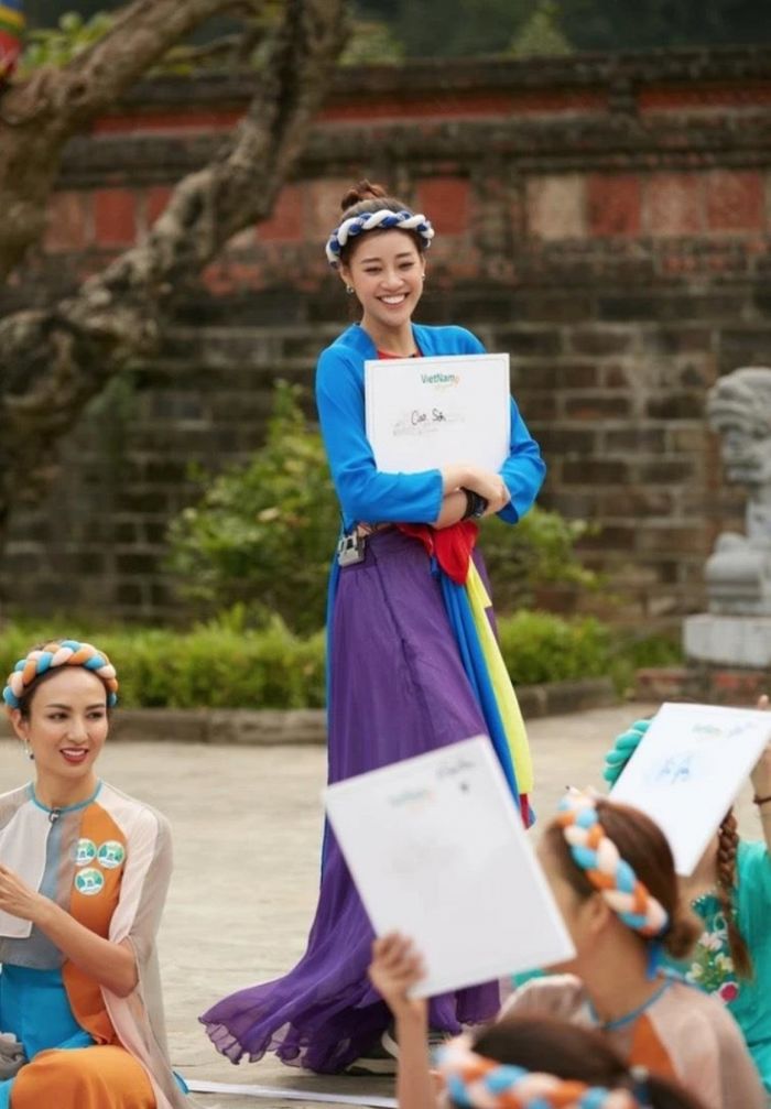 Nhìn lại những pha nhầm lẫn để đời của các nàng Hậu Việt